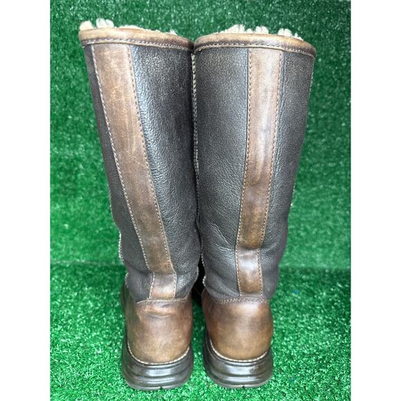 UGG Brooks Tall Brown Leather Shearling Flat Boots Style 5490 Size 8 Womens - Picture 5 of 9